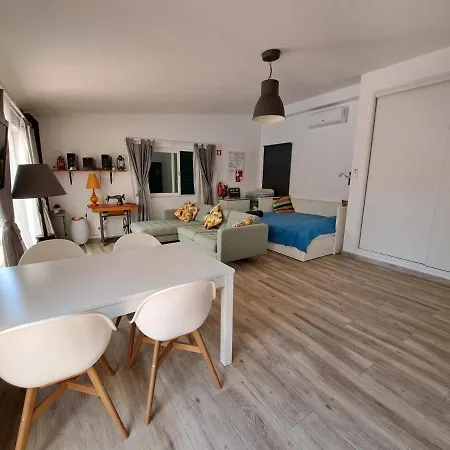 Dos Patudos Villa